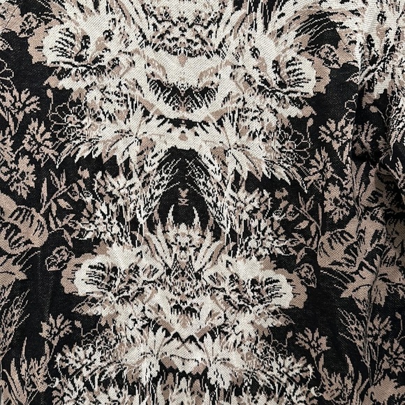 BCBGMAXAZARIA Silk Cotton Top size S - Picture 5 of 6